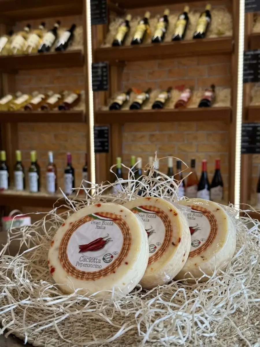 Caciotta Peperoncino, Monti Trentini